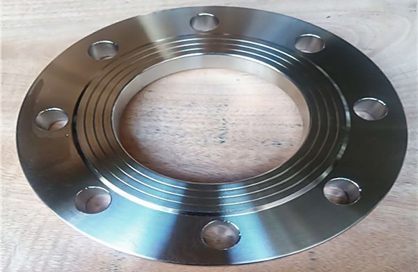 如何選用法蘭的螺栓、螺柱、螺母